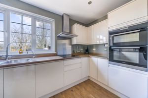 Photo 21- click for photo gallery